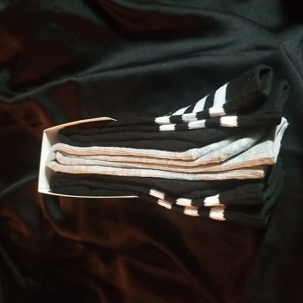 Adidas 3 pack crew socks sz. 5-10 black & gray - Picture 6 of 11